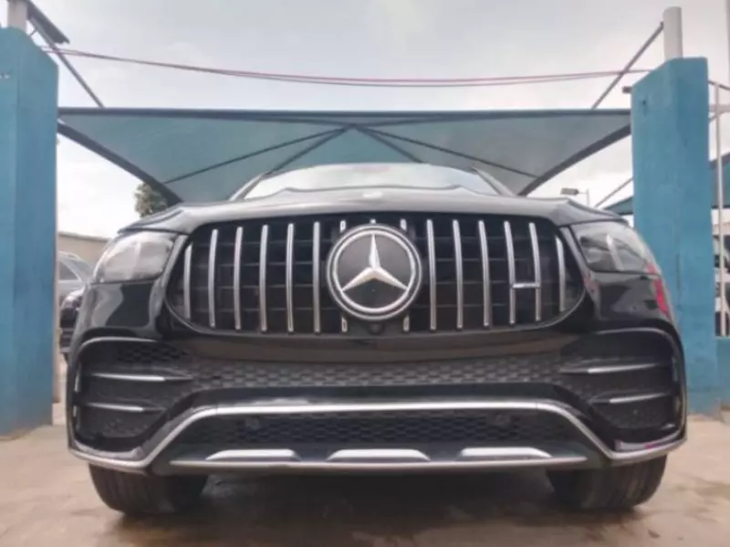 Mercedes-Benz GLE 53 AMG   - 2021