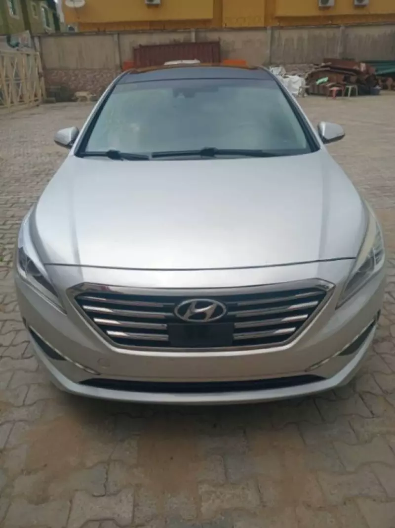 Hyundai Sonata - 2015