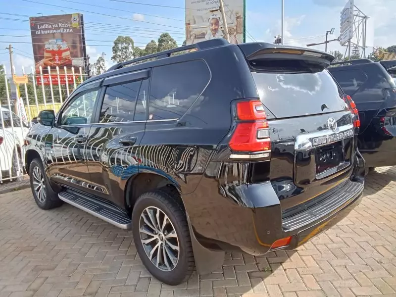 Toyota Landcruiser TZ.G