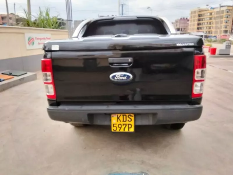 Ford 8240   - 2016