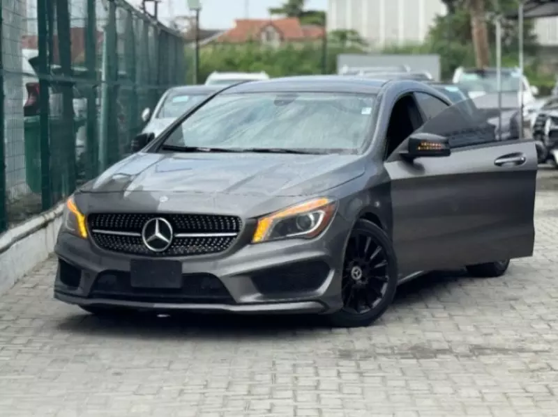Mercedes-Benz CLA 250   - 2014