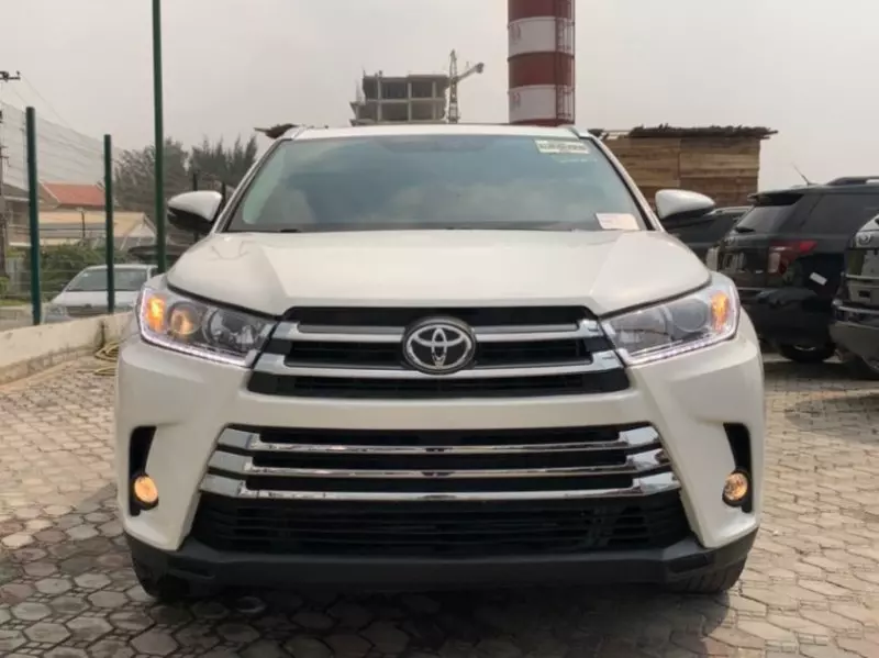 Toyota Highlander - 2015