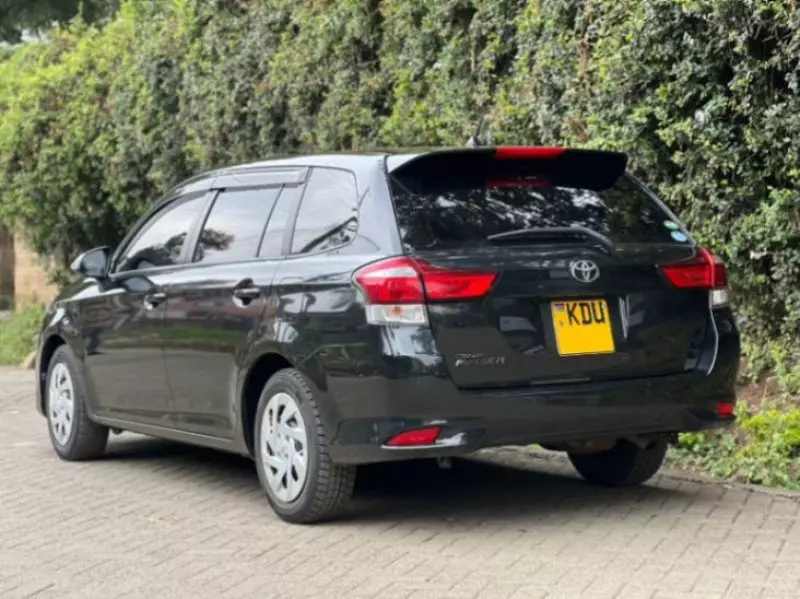 Toyota Corolla   - 2013