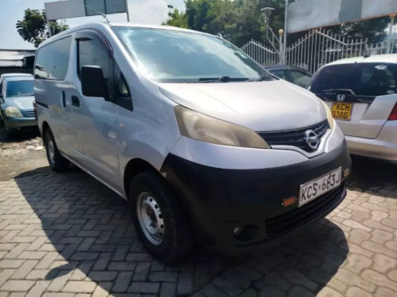 Nissan NV200   - 2012