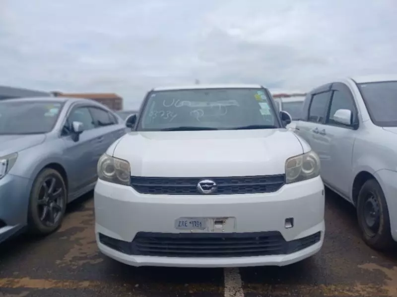 Toyota Rumion   - 2012