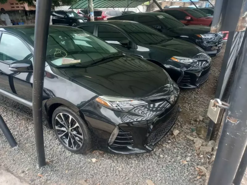 Toyota Corolla   - 2019