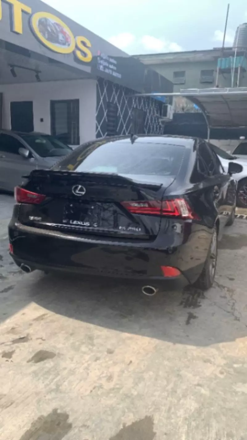 Lexus IS 250