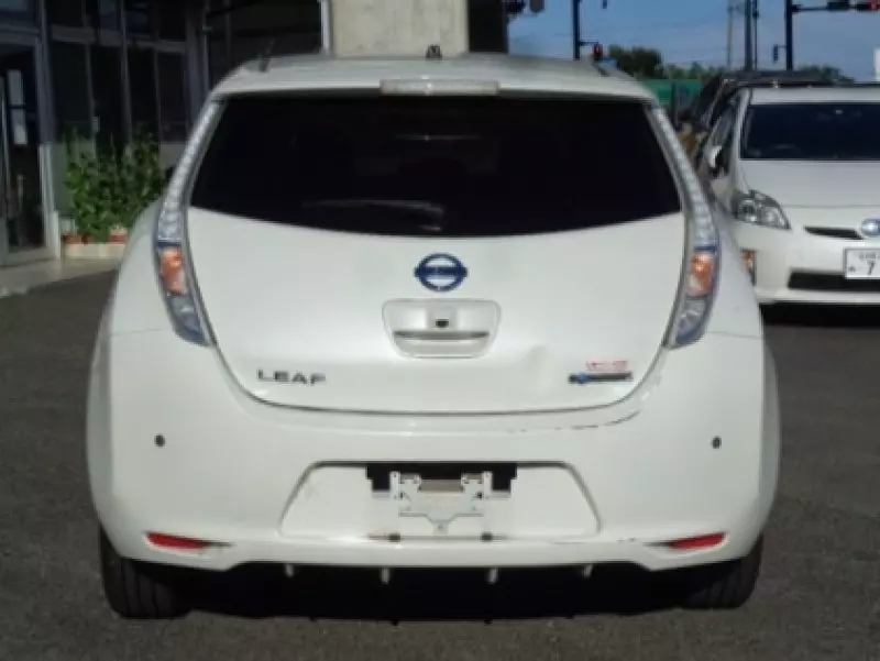 Nissan Leaf   - 2016