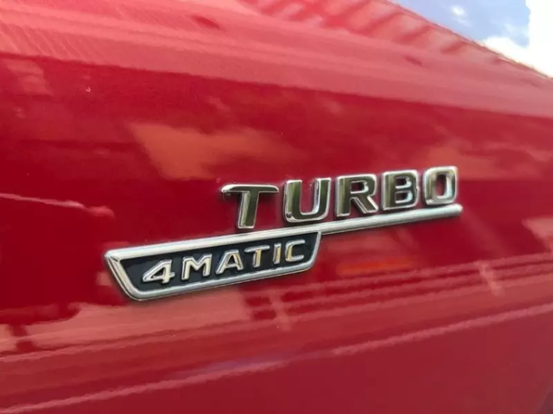 Mercedes-Benz GLB 250