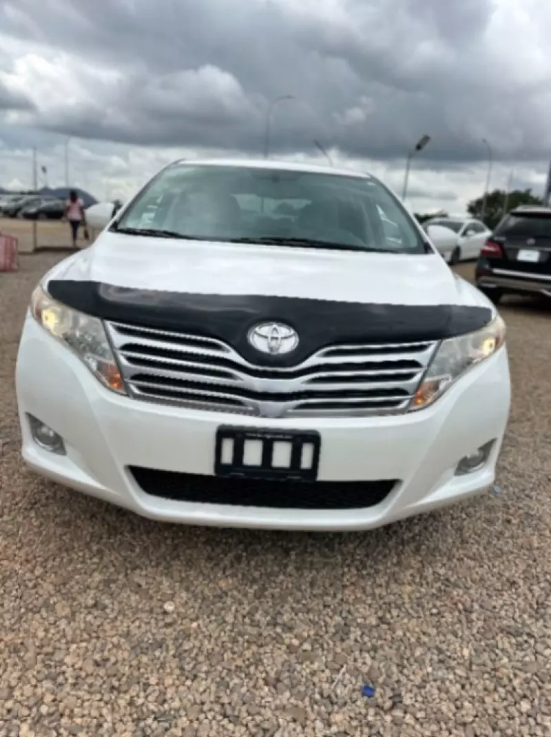 Toyota Venza   - 2013