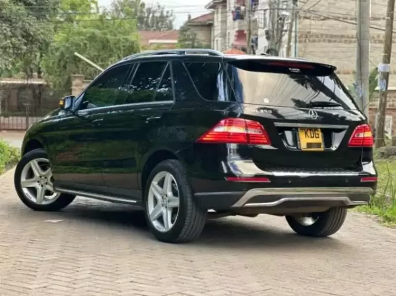 Mercedes-Benz ML 350   - 2015