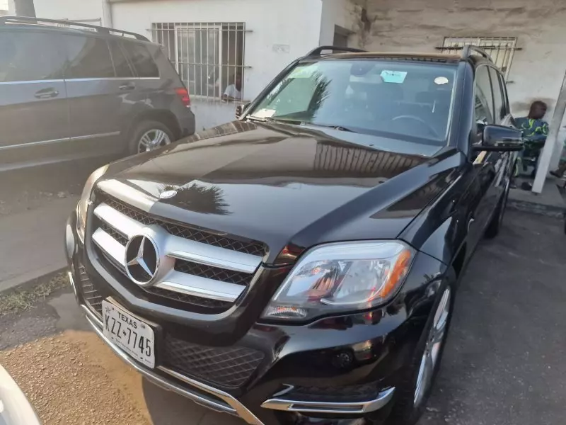 Mercedes-Benz GLK 350   - 2013