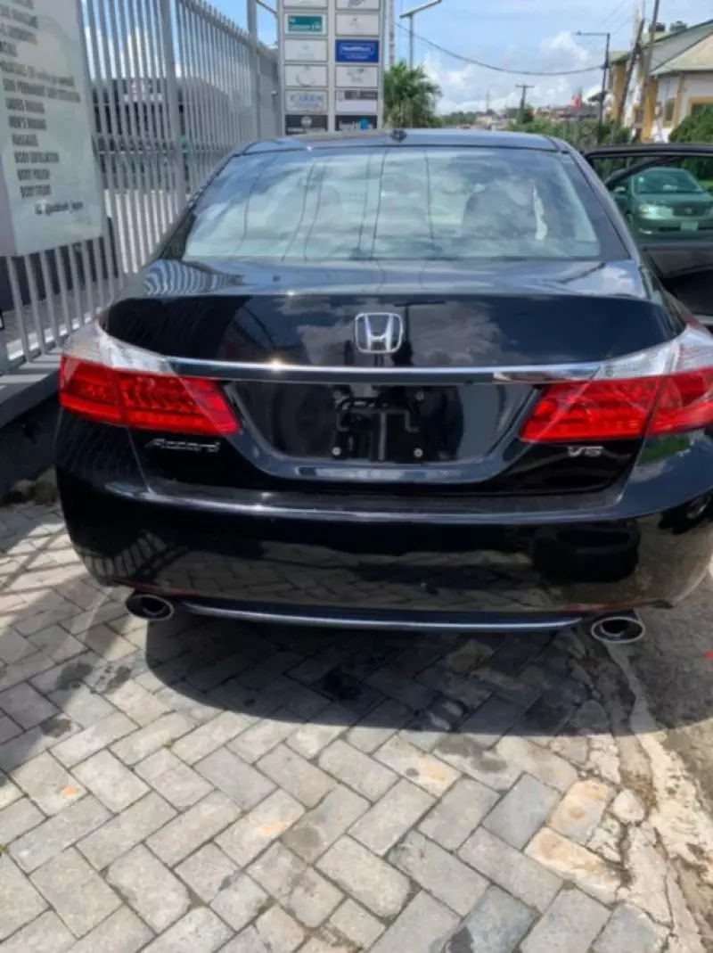 Honda Accord   - 2014