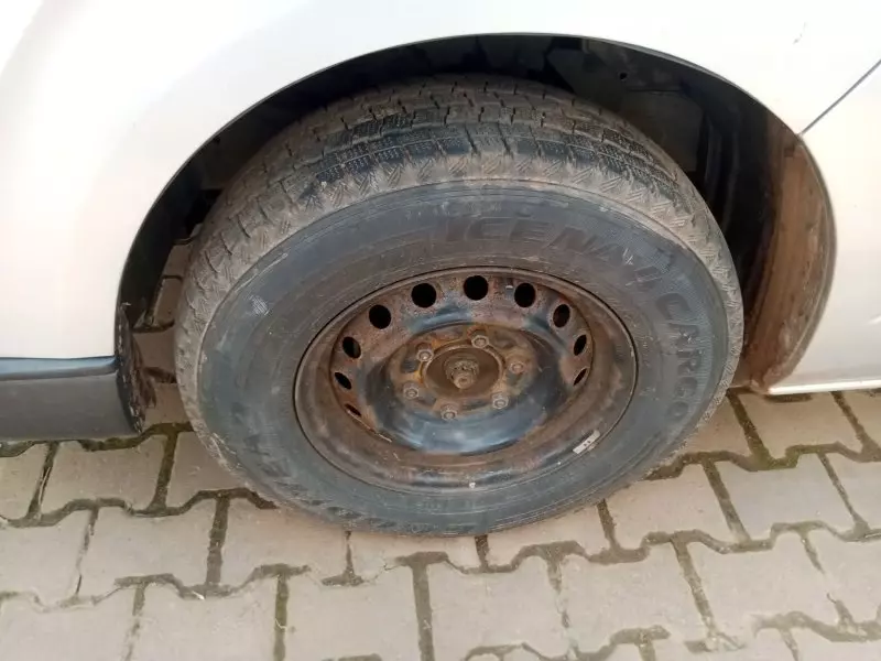 Toyota Hiace   - 2014