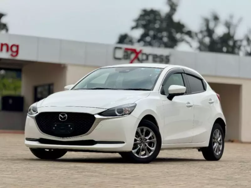 Mazda 2   - 2020