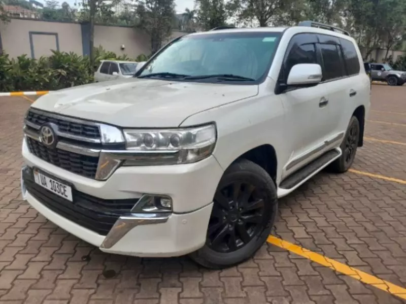 Toyota Landcruiser  V8