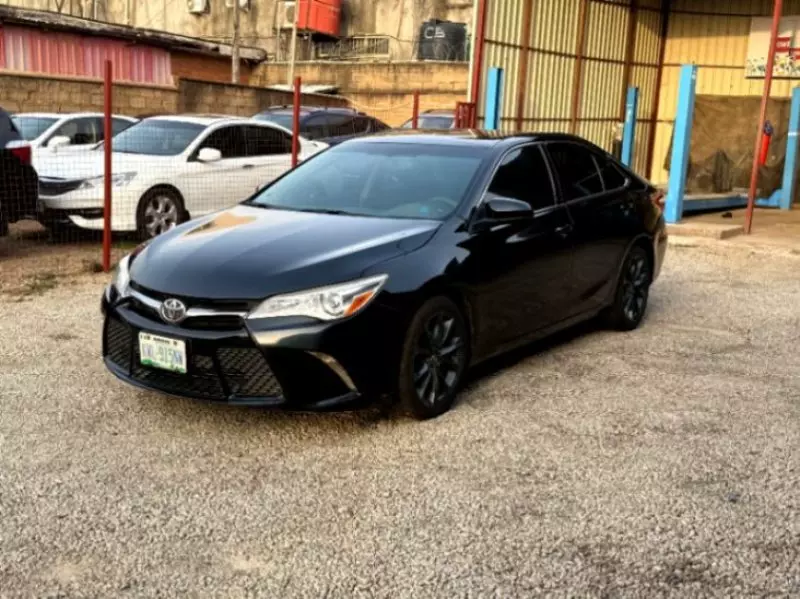 Toyota Camry   - 2015