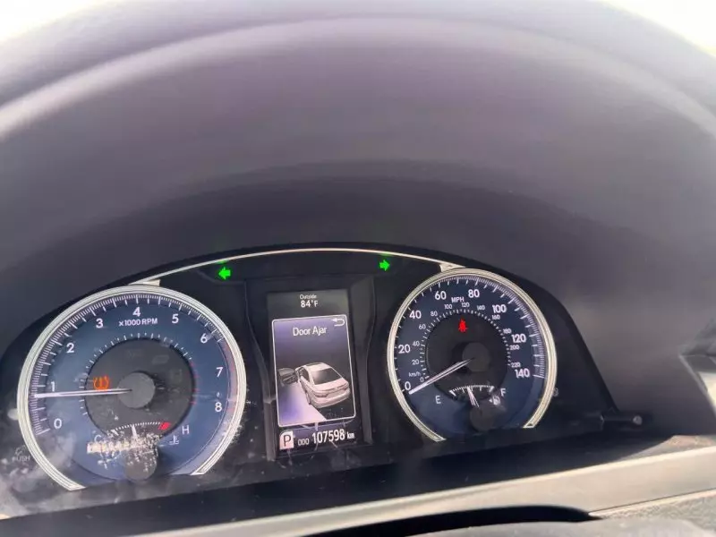Toyota Camry   - 2015
