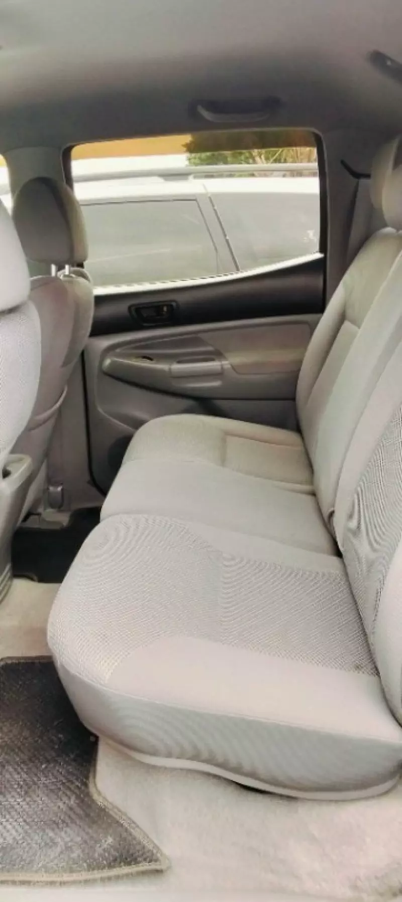 Toyota Tacoma   - 2005