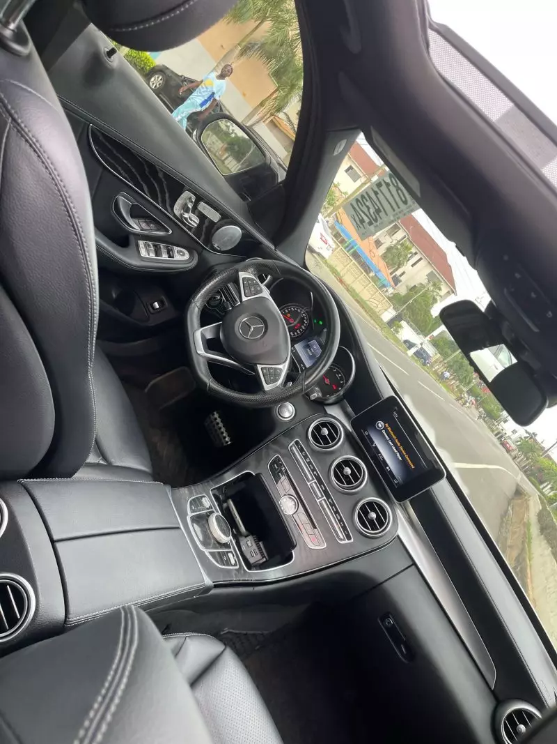 Mercedes-Benz C 300   - 2017