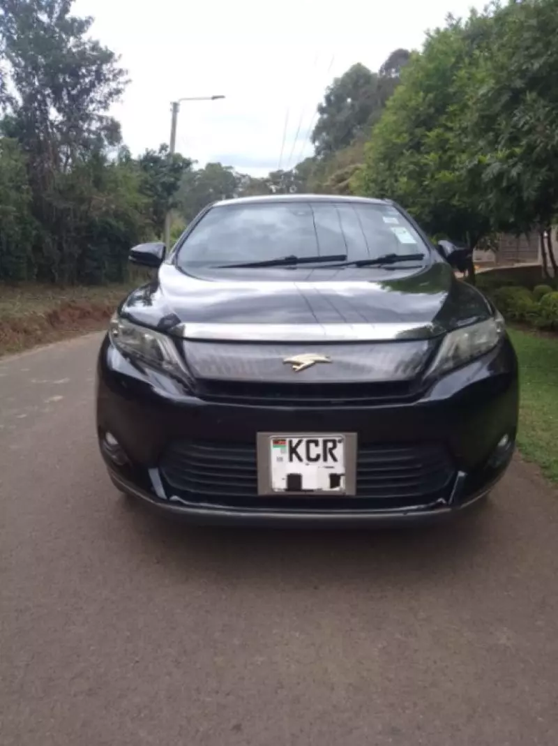 Toyota Harrier   - 2014