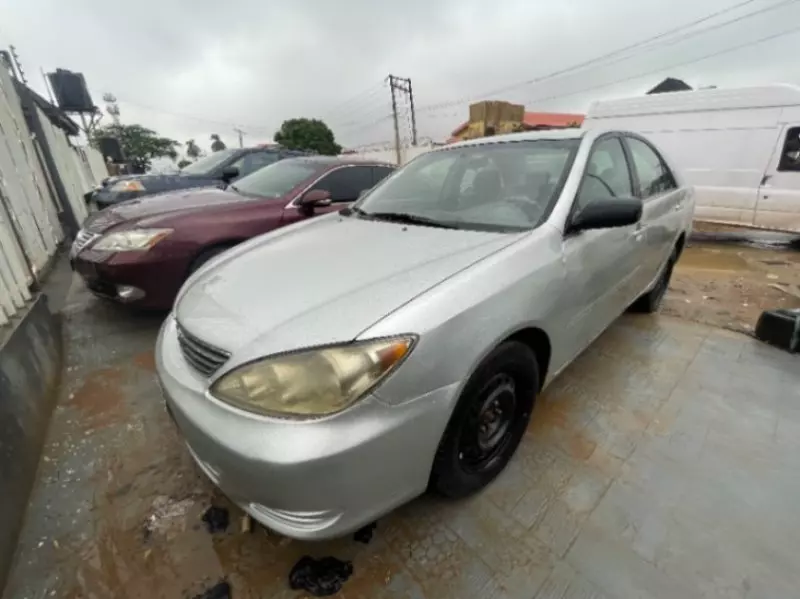 Toyota camry   - 2003