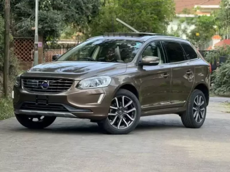 Volvo XC60   - 2017