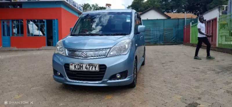 SUZUKI Solio   - 2015