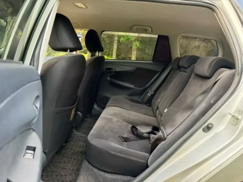 Toyota Fielder    - 2011