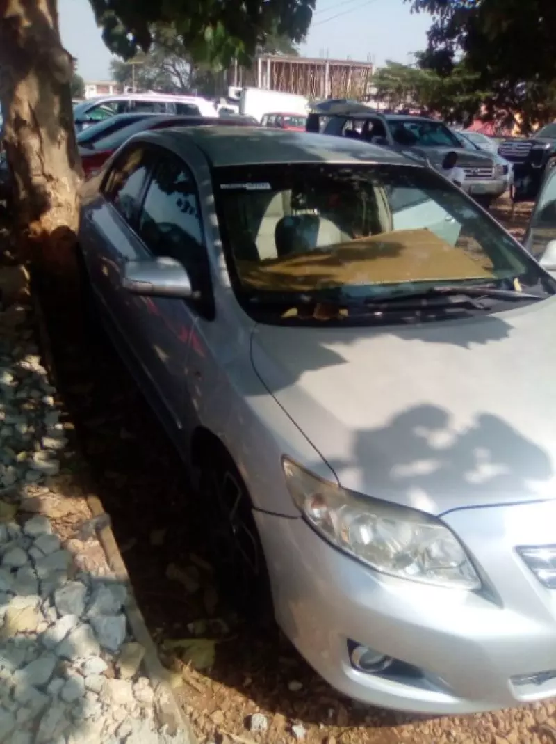 Toyota Corolla - 2009