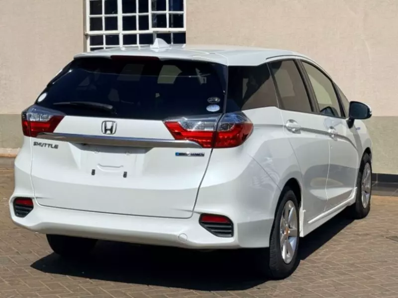 Honda Fit shuttle