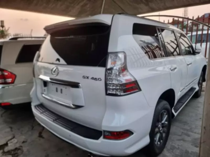 Lexus GX 460   - 2010