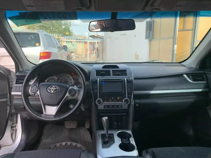 Toyota Camry   - 2013