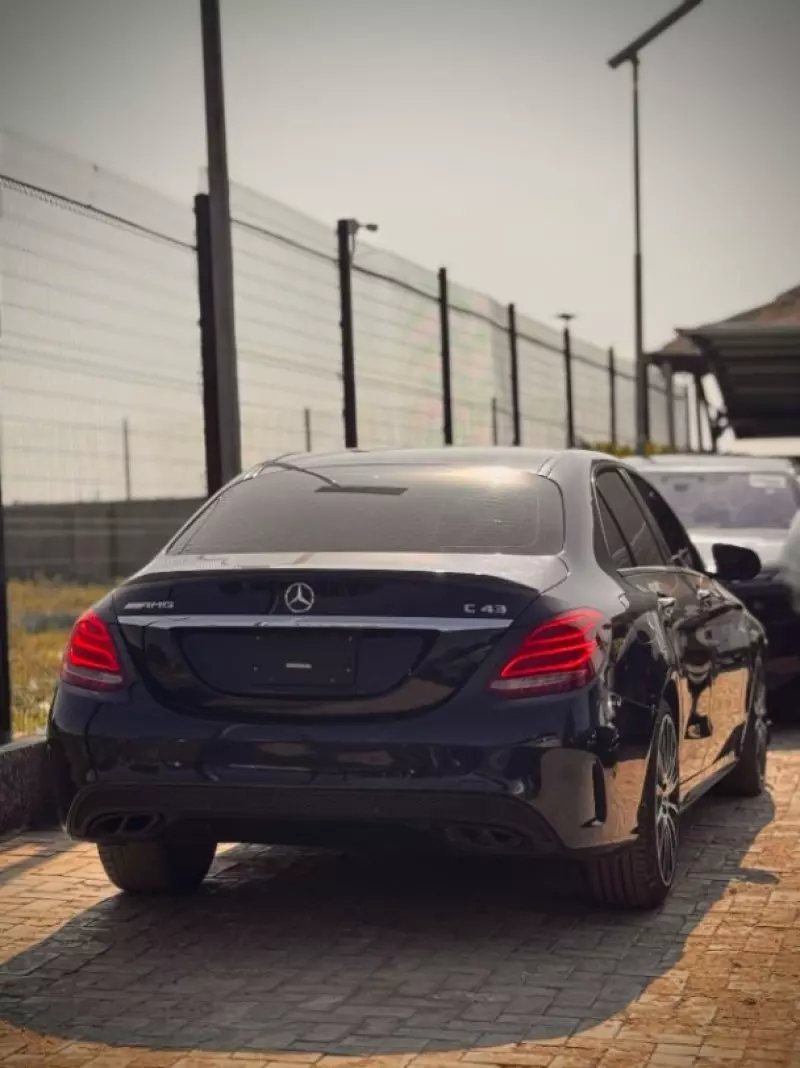 Mercedes-Benz C 43 AMG