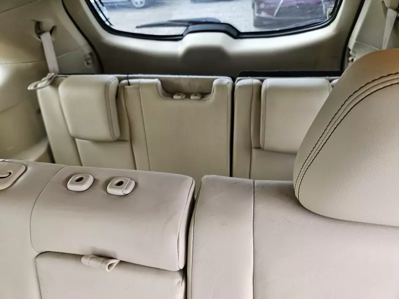 Toyota Highlander   - 2016