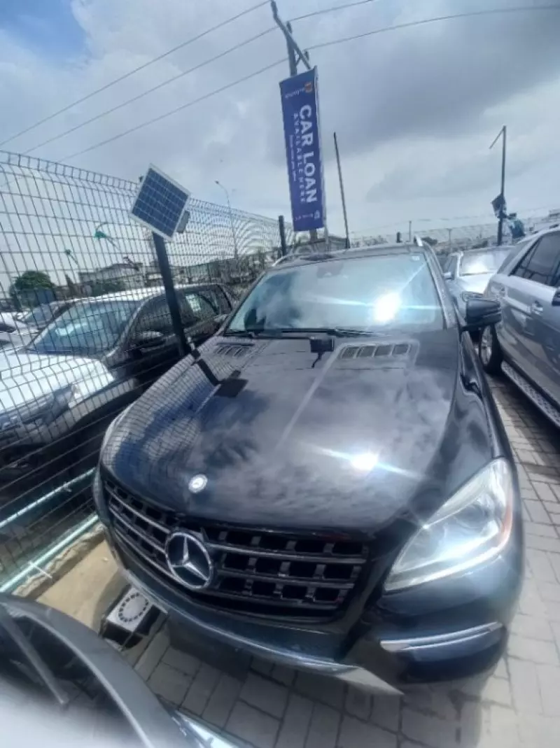 Mercedes-Benz ML 350   - 2012