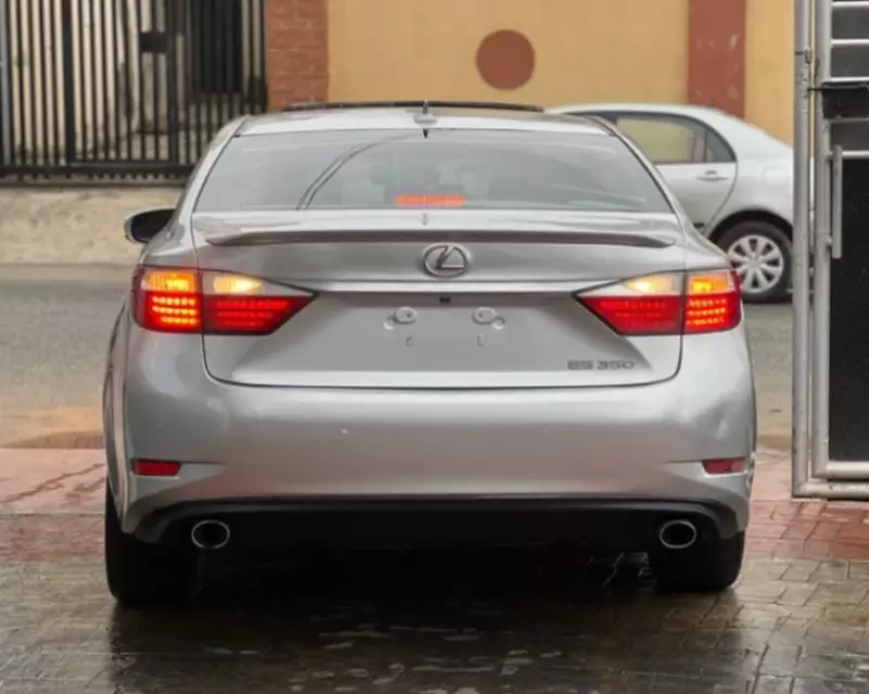Lexus ES 350   - 2013