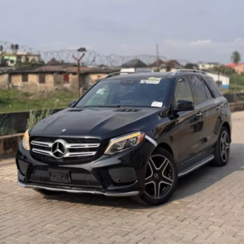Mercedes-Benz GLE 43 AMG   - 2017