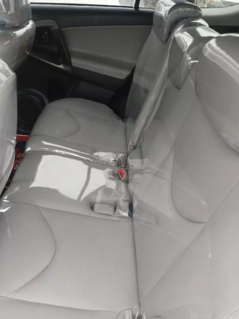 Toyota RAV4   - 2009