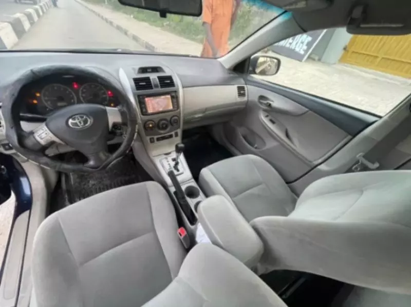 Toyota Corolla   - 2013