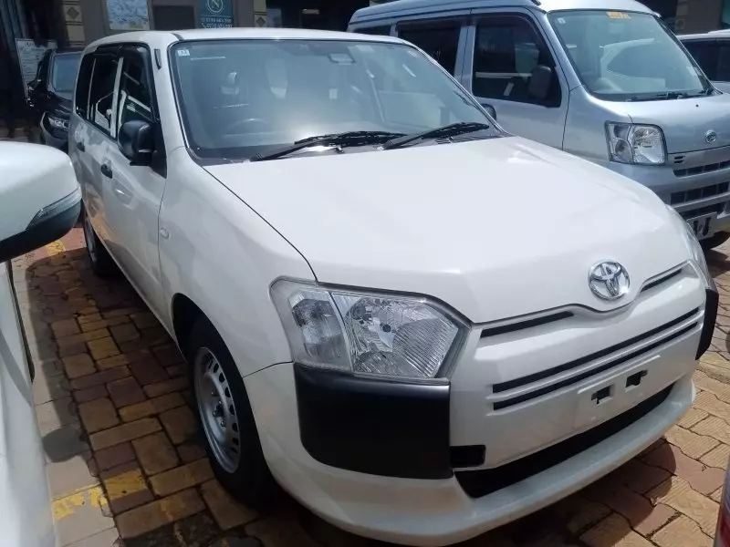 Toyota Probox    - 2015