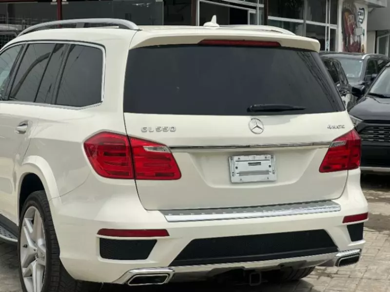 Mercedes-Benz GL-Class   - 2015