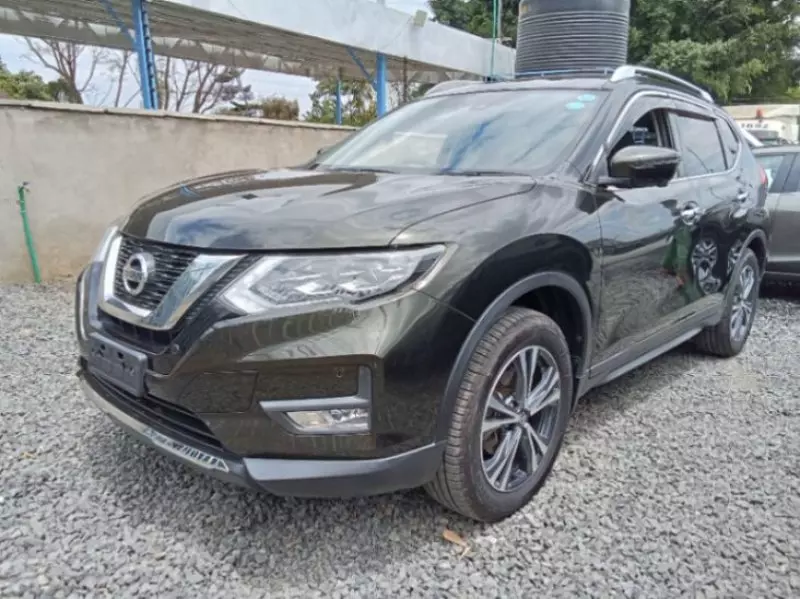 Nissan X-Trail   - 2018
