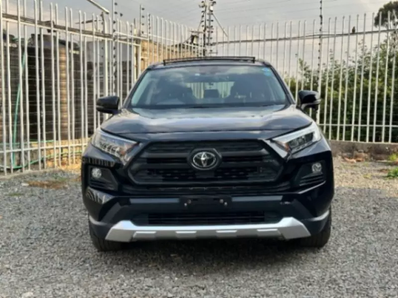 Toyota RAV4   - 2014
