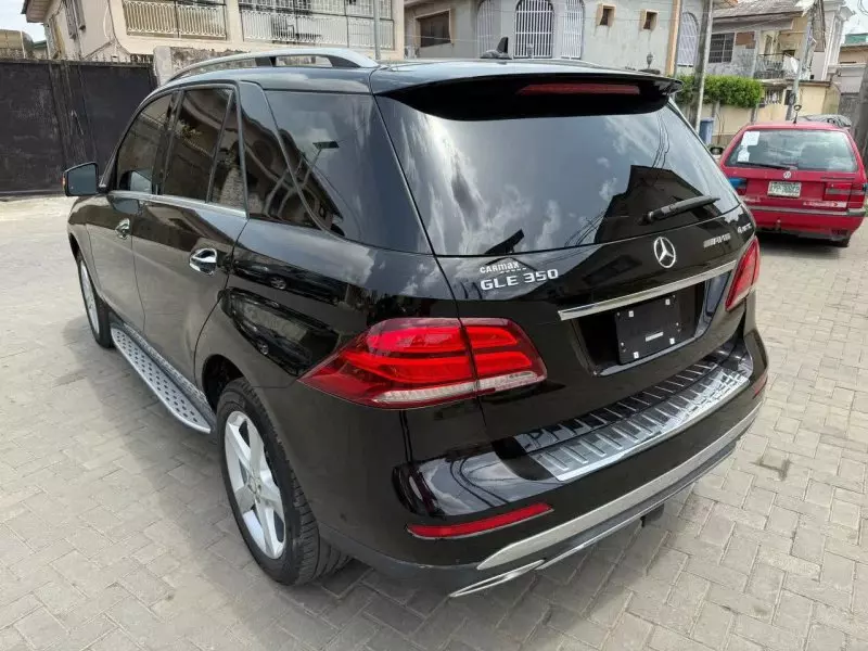 Mercedes-Benz GLE 350   - 2017