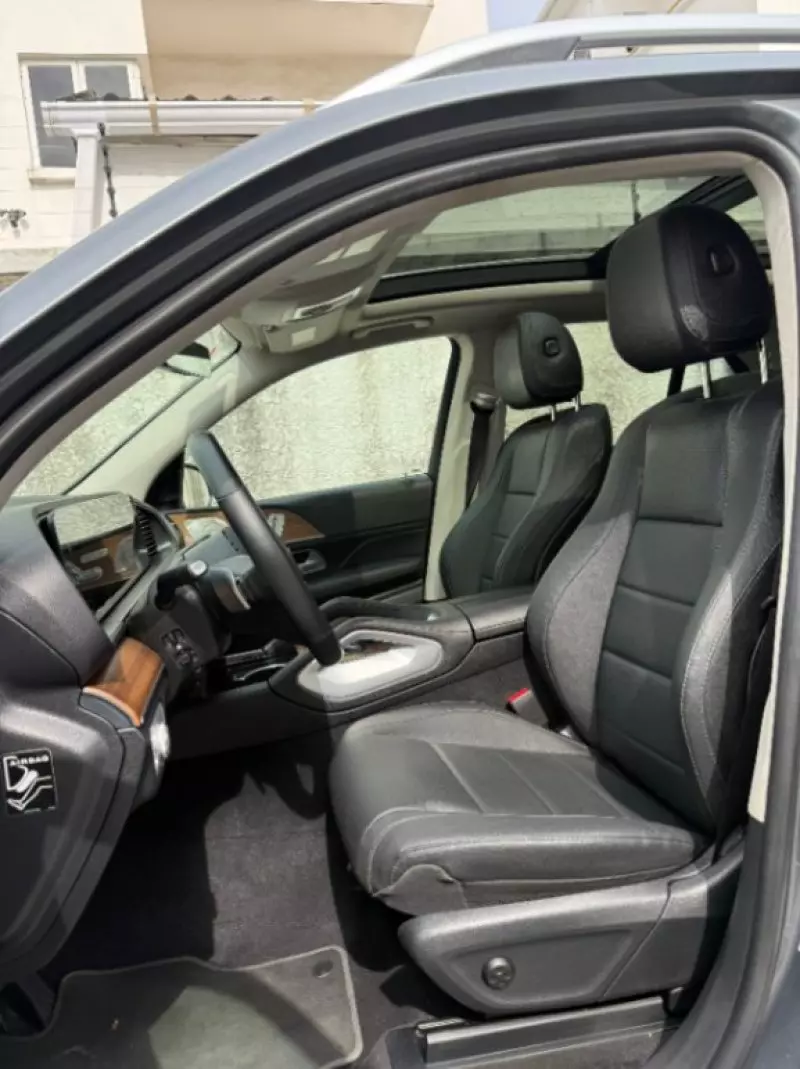 Mercedes-Benz GLE-Class - 2025