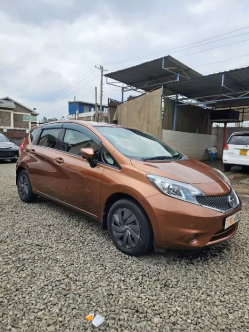 Nissan Note   - 2016