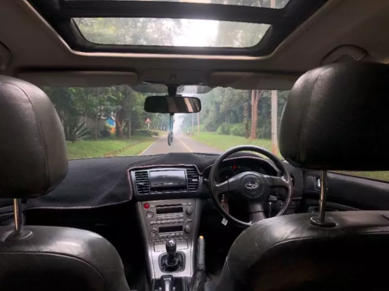 Subaru Outback   - 2003