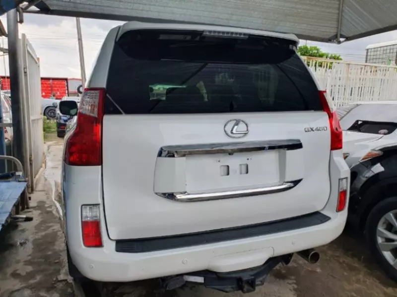 Lexus GX 460   - 2012