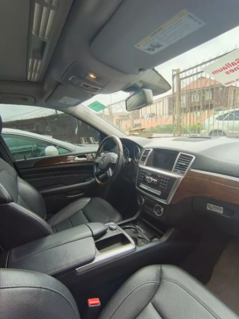 Mercedes-Benz ML 350   - 2014